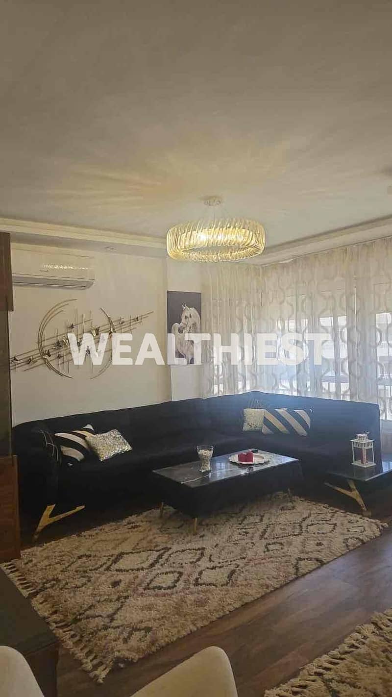 7 438b60a1-b6f3-49dc-a1fc-09e1d63b5abc. jpg