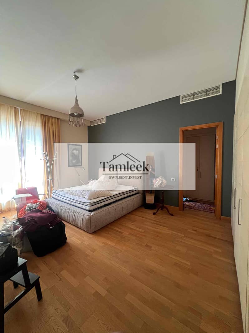 2 3b3a9951-52df-485e-821a-9d38ec3012d8. jpg