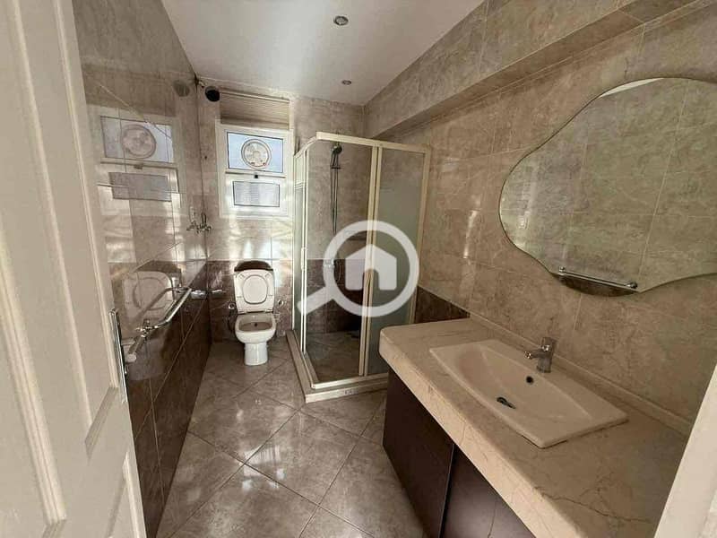 11 8ce4af73-f261-4f57-a2ac-ddd874e0385a. jpg