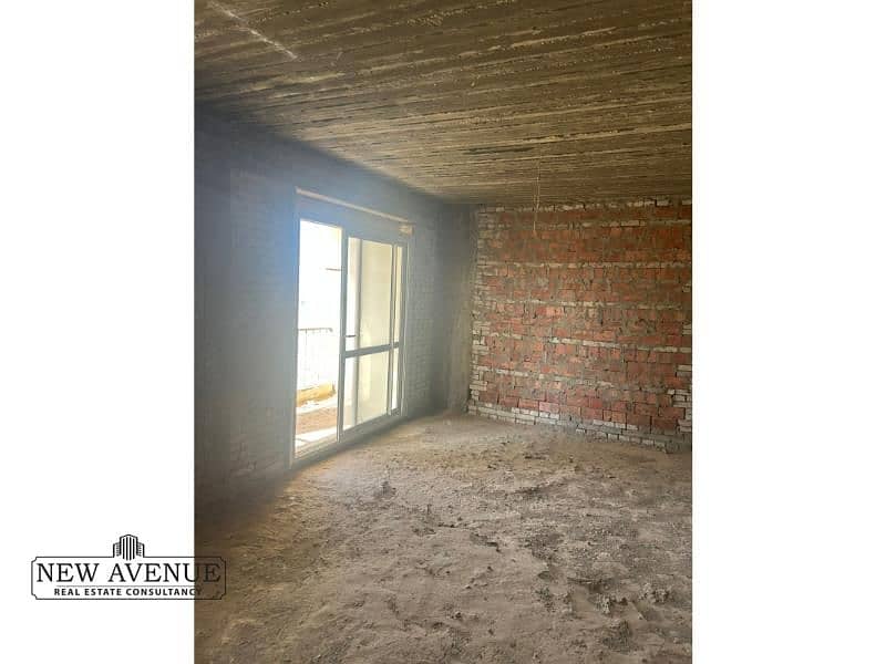 4 WhatsApp Image 2025-10-26 at 5.50. 05 PM. jpg