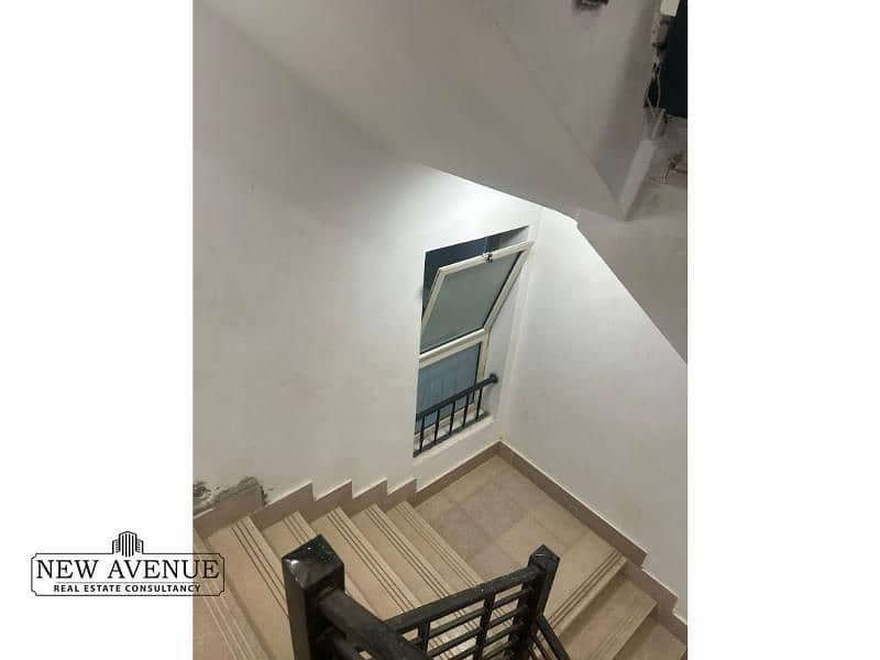 6 WhatsApp Image 2025-10-26 at 5.50. 06 PM (2). jpg