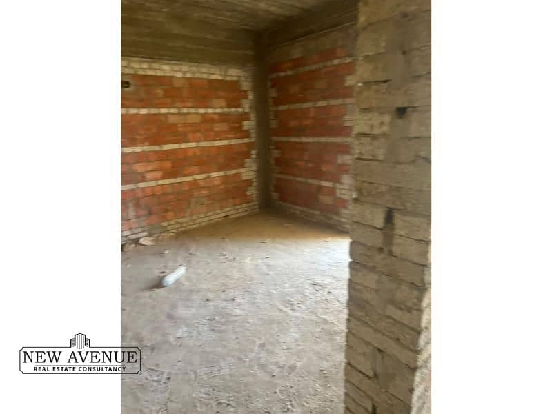 7 WhatsApp Image 2025-10-26 at 5.50. 06 PM (3). jpg