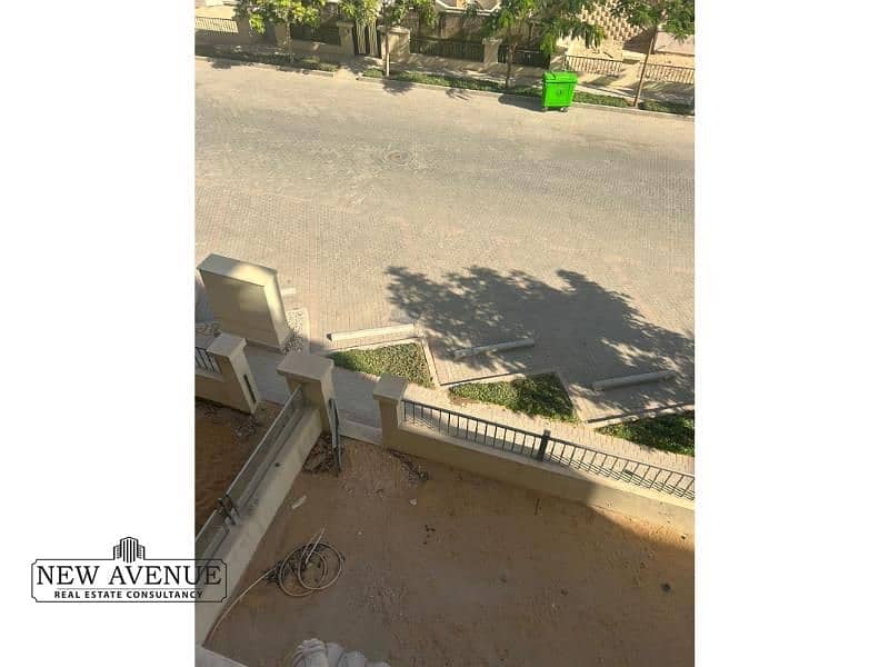 8 WhatsApp Image 2025-10-26 at 5.50. 07 PM (1). jpg