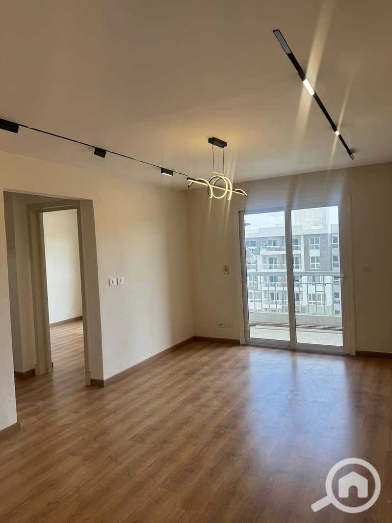 7 WhatsApp Image 2025-10-20 at 18.48. 16_c1506250. jpg