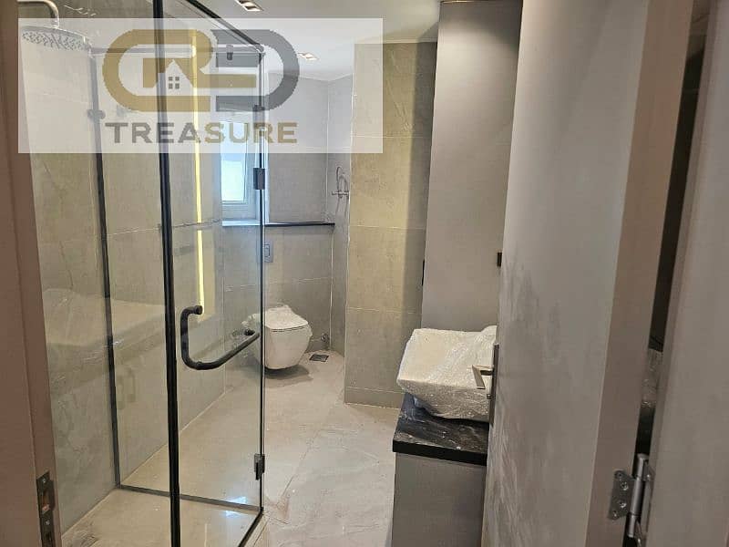 9 WhatsApp Image 2025-10-28 at 4.15. 42 PM. jpg