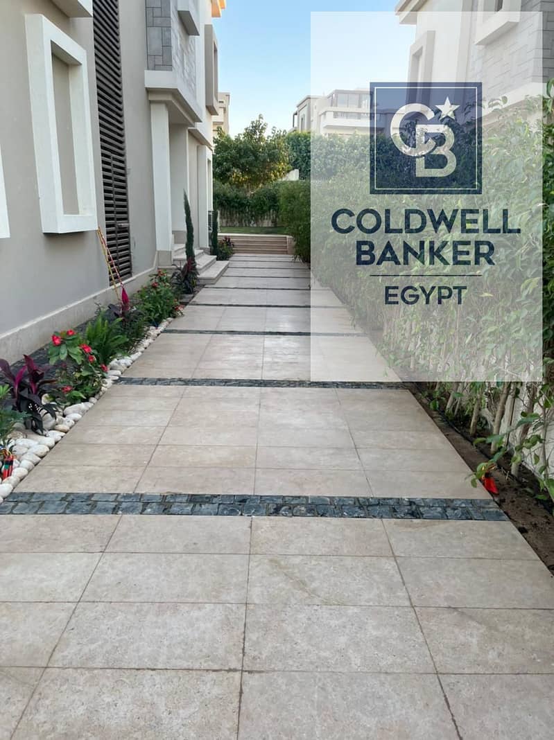 26 e05140f1-8bfc-4564-86f5-44b164e992f2. jpeg