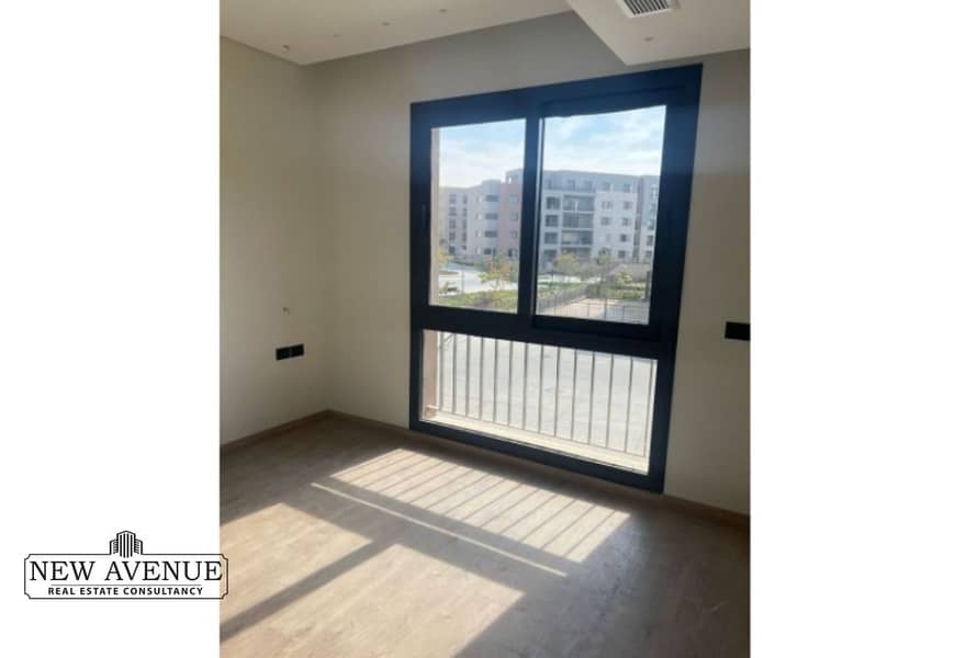 2 be4915bd-a518-4773-bc6a-8d12edf86be5. jpg