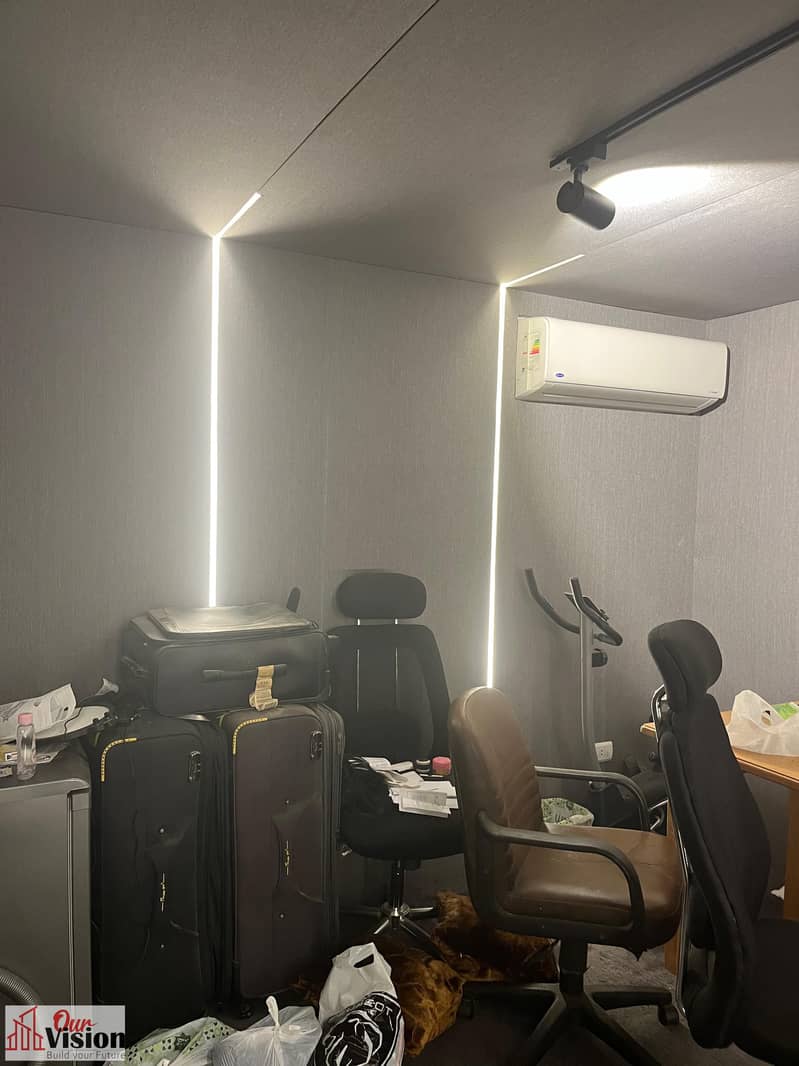 4 WhatsApp Image 2025-10-28 at 4.26. 36 PM(2). jpeg