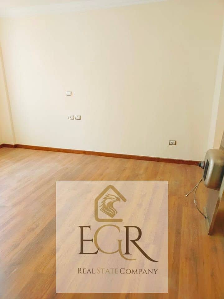 4 WhatsApp Image 2025-10-27 at 12.43. 31 PM (2). jpeg