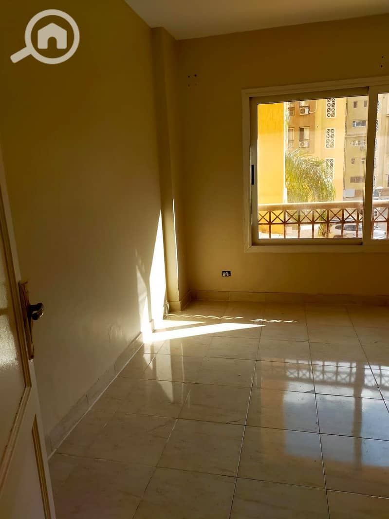 5 9677a327-a215-4e82-9893-060f9f468a1b. jpg