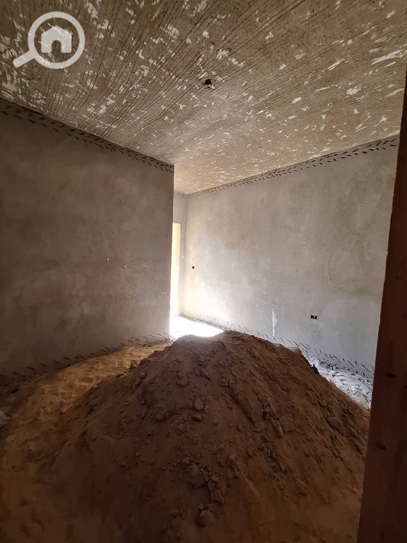 10 WhatsApp Image 2025-10-28 at 4.23. 44 PM. jpeg