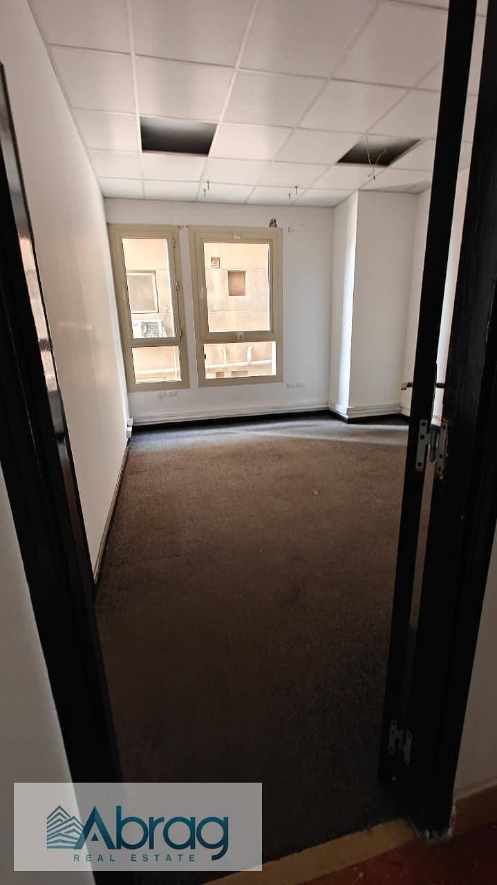 6 WhatsApp Image 2025-08-24 at 10.40. 07 AM (2). jpeg