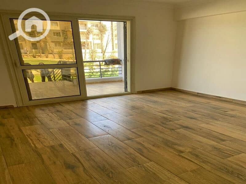 4 6d8340f2-19e6-407a-9b8c-8002f64e4574. jpg