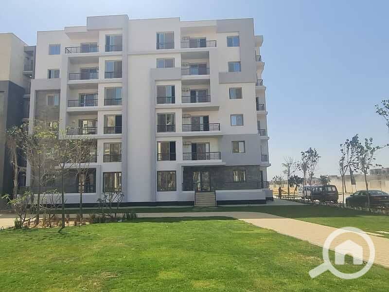 9 e753bb5a-9702-40f4-bf56-71fcbadaa7c4. jpg