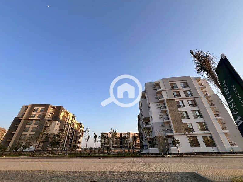 10 f928d956-3c9c-4d66-a0f0-d74cec721826. jpg