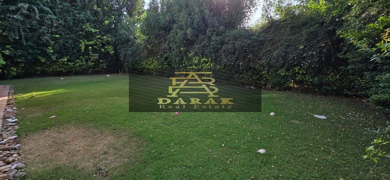 3 WhatsApp Image 2025-10-27 at 19.18. 47_15d9c53d. jpg