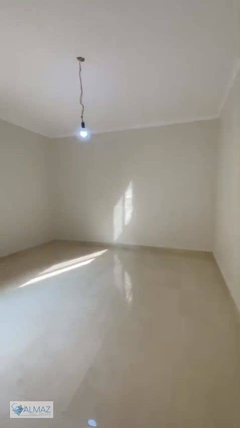 9 WhatsApp Image 2025-10-28 at 4.35. 29 PM (1). jpeg