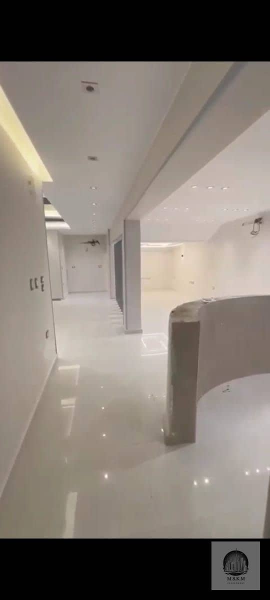 6 WhatsApp Image 2025-10-28 at 4.35. 49 PM. jpeg