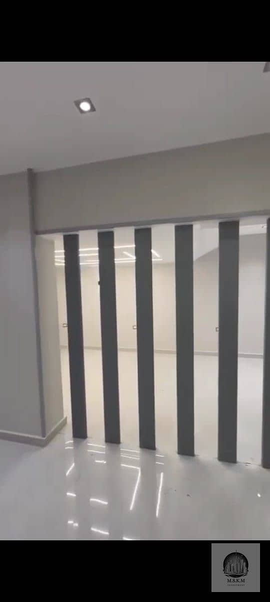 7 WhatsApp Image 2025-10-28 at 4.35. 50 PM (1). jpeg