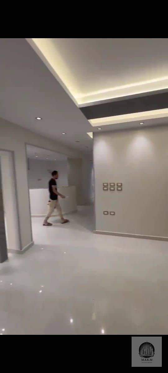 16 WhatsApp Image 2025-10-28 at 4.35. 51 PM (3). jpeg