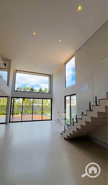 9 557168599_122131762412935980_1168977255070629002_n. jpg