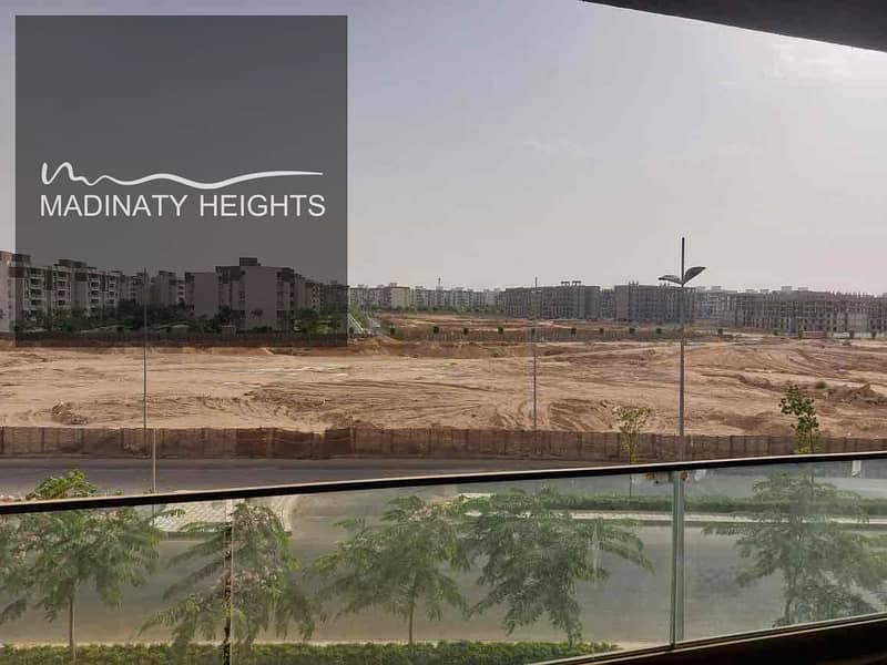 13 00420853-e9a5-43a7-9fc6-862e666fcbd4. jpg