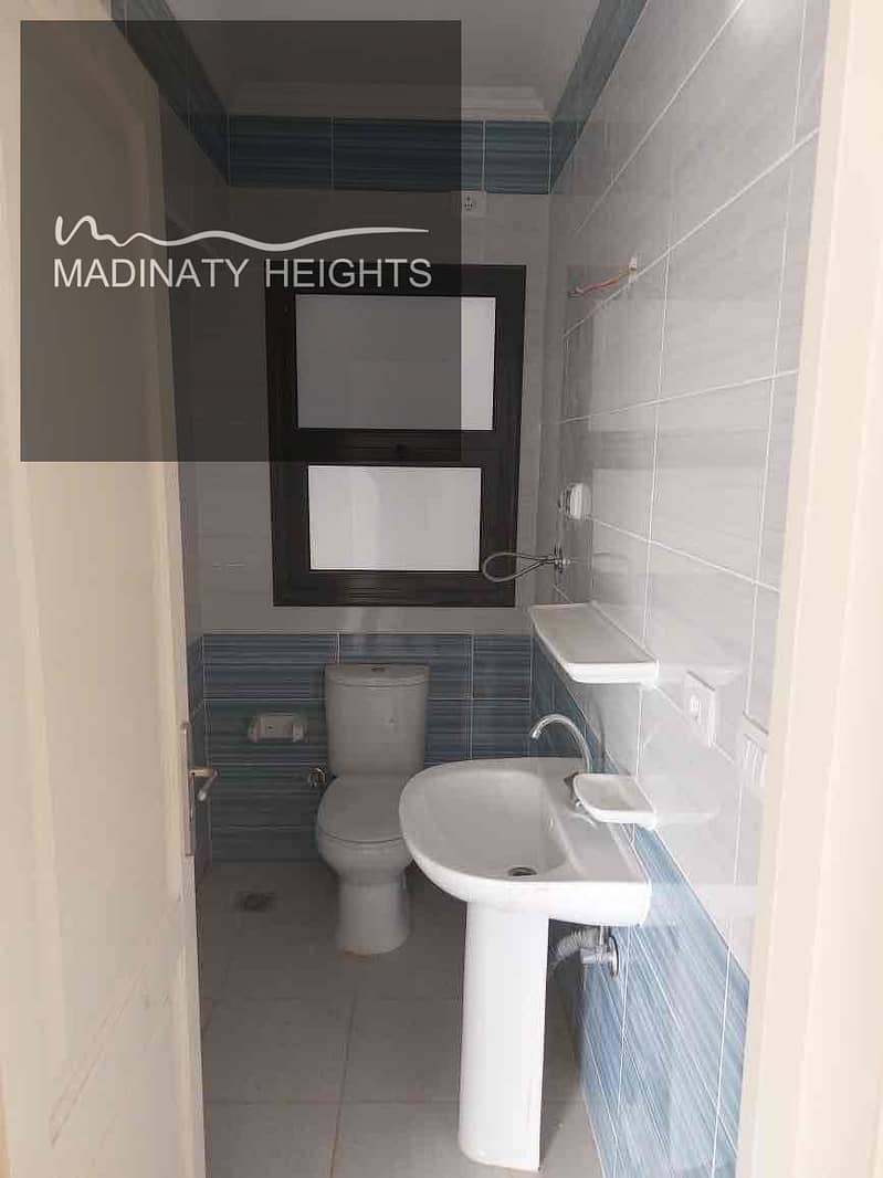 17 a78c77fa-3feb-45fb-92bf-0b2f419cde65. jpg