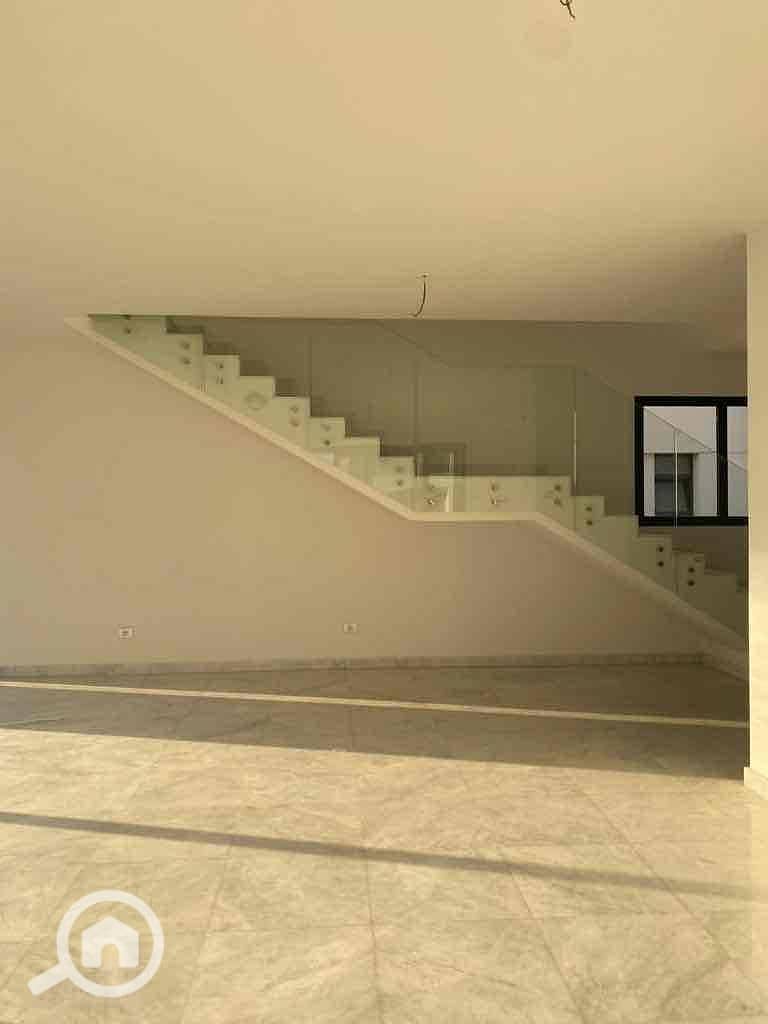 3 0859bbe9-ae4d-46e8-92eb-787280076337. jpg