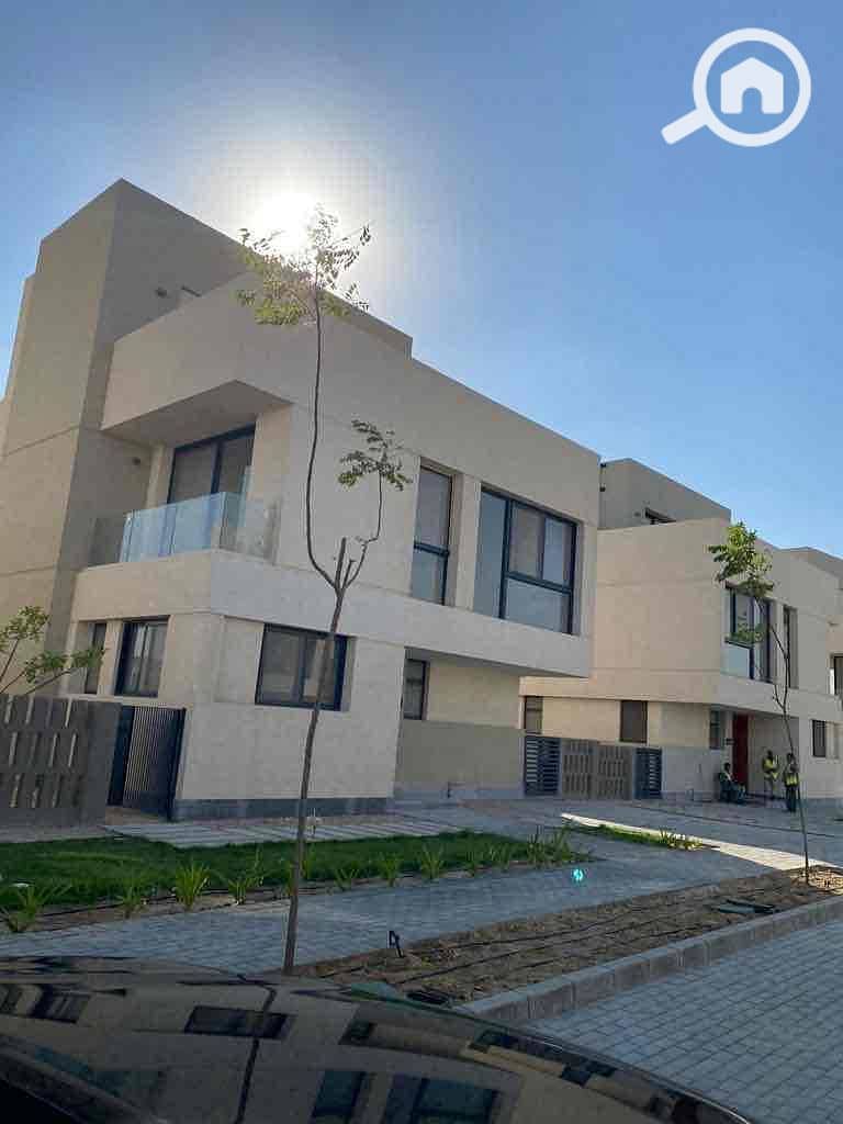 6 1939e97f-a8b7-4eeb-be1e-6fad9a2e4264. jpg