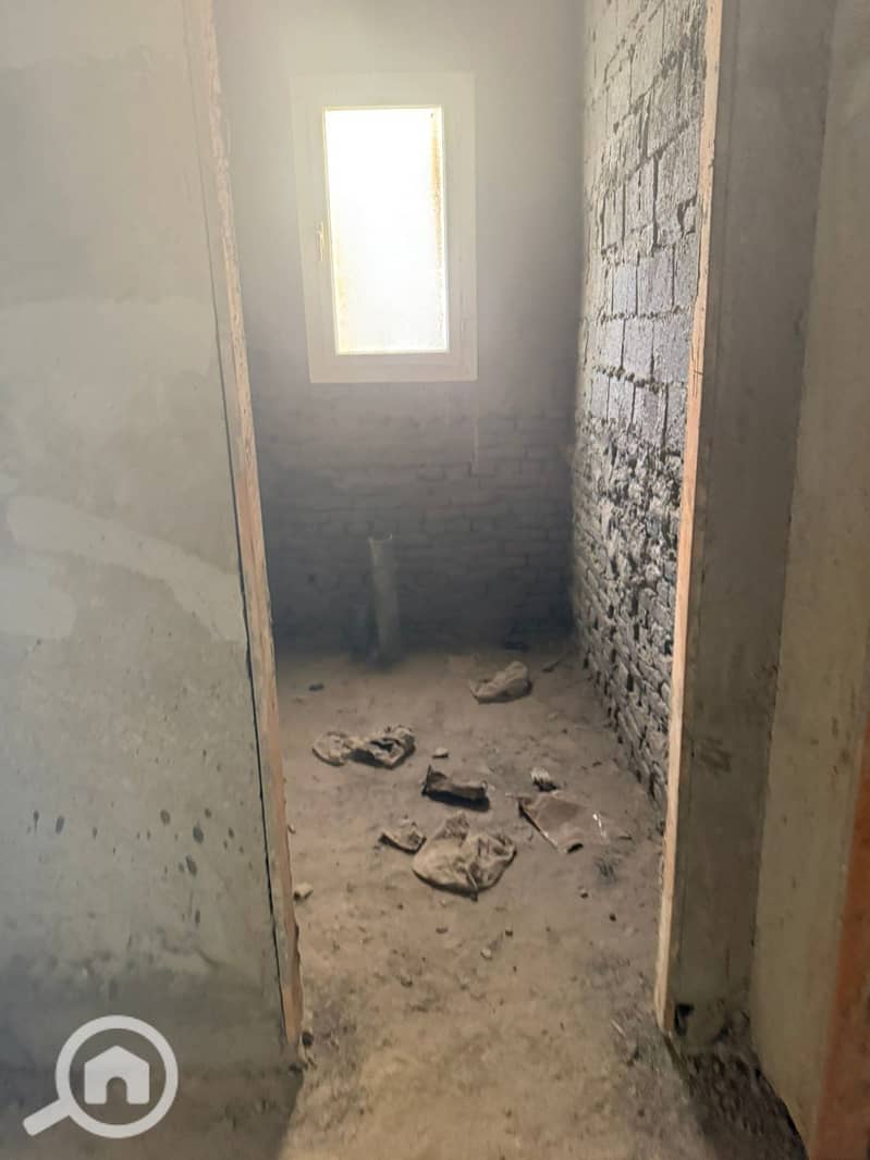 8 WhatsApp Image 2025-08-23 at 4.40. 14 PM. jpeg