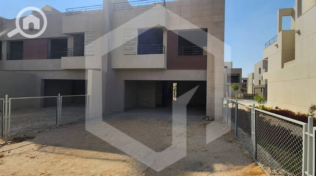 2 The Crown Palm Hills 3. jpeg