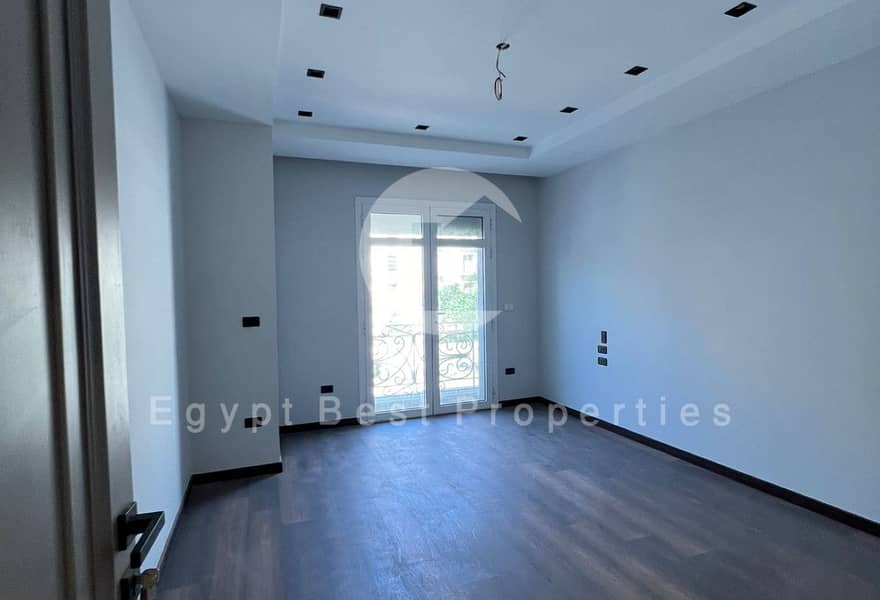 4 2df9ae96-44e8-4a86-ae40-96cbada8b5eb. jpeg