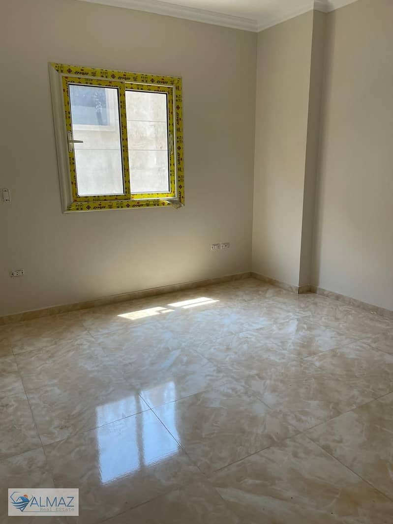 4 WhatsApp Image 2025-10-28 at 10.49. 16 AM. jpeg