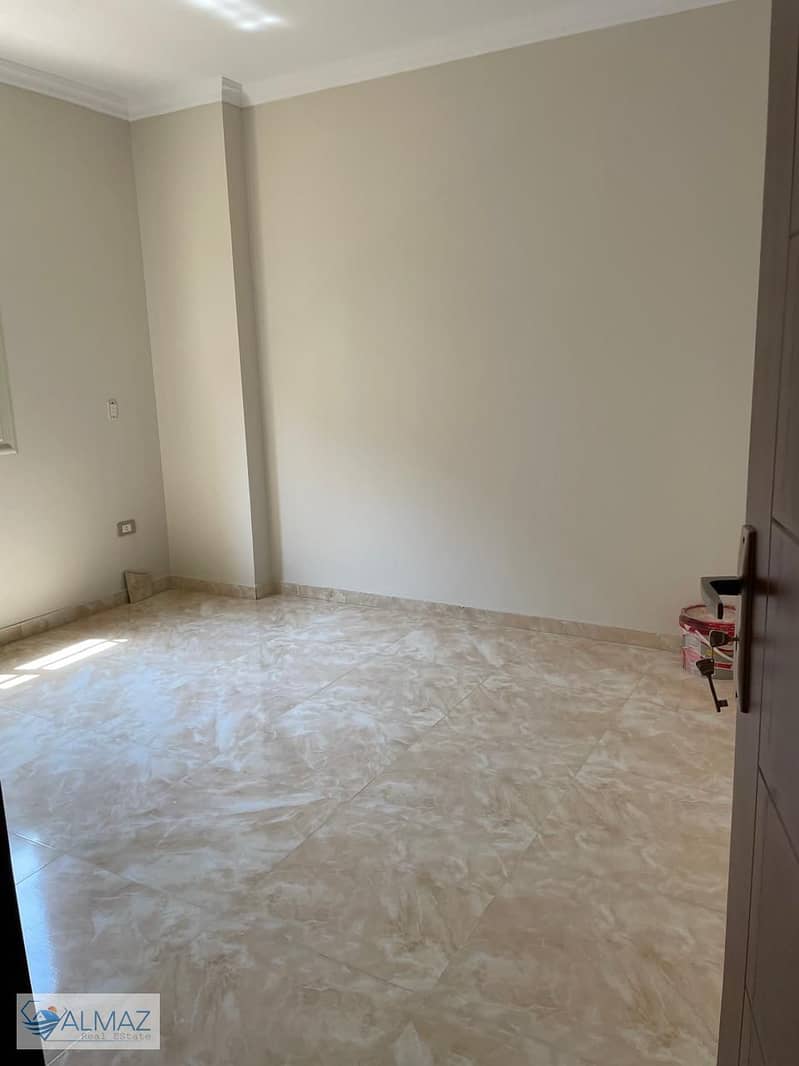 5 WhatsApp Image 2025-10-28 at 10.49. 18 AM. jpeg