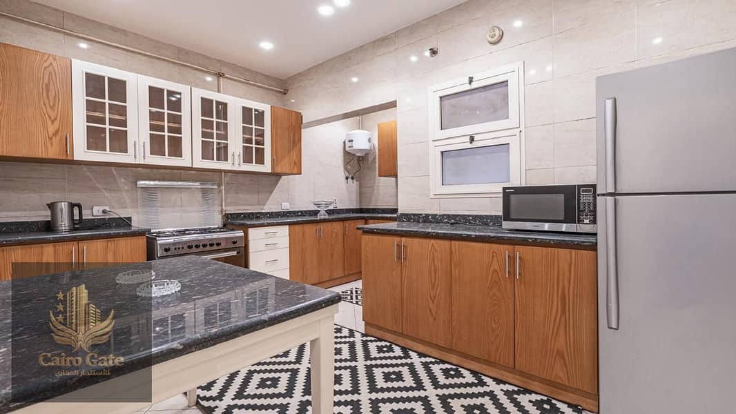 16 889f6960-f5cb-47ca-afdd-5966a16cad6c. jpg