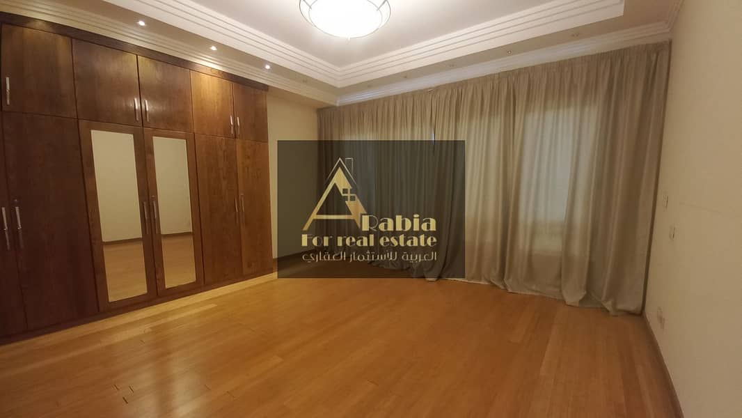 5 WhatsApp Image 2025-10-28 at 4.28. 42 PM (5). jpeg