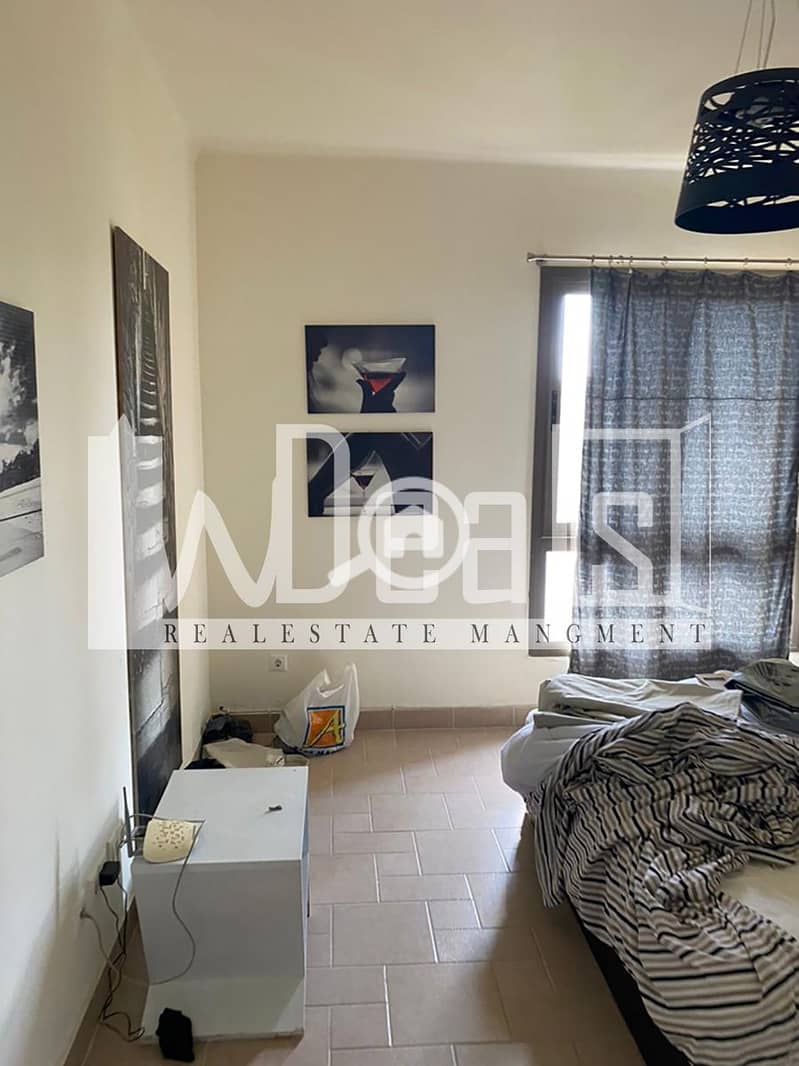 5 9ebbdf96-3ace-4ff4-83b6-3fc8edf9971c. jpg