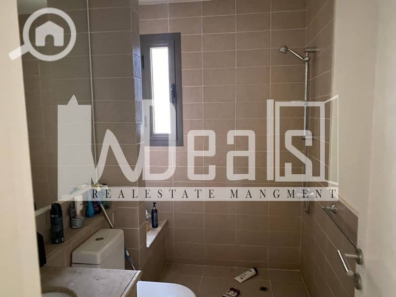 6 83f35b10-6a9d-4629-9189-ee1e52bfa0ec. jpg