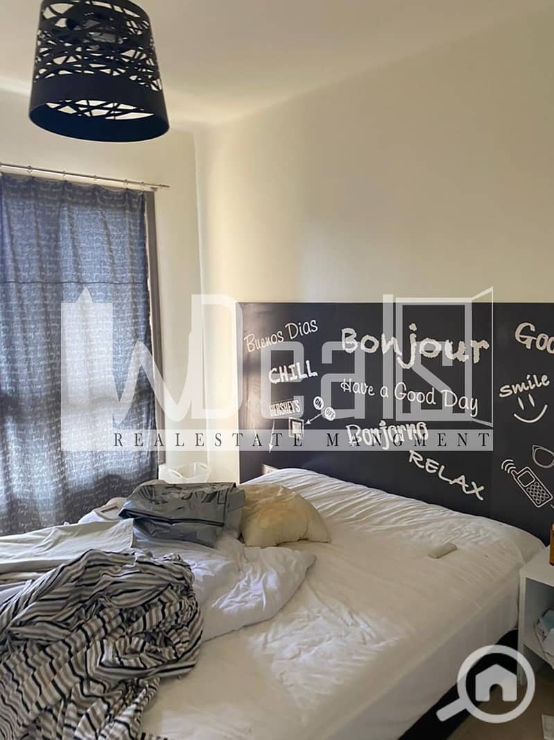 8 d4601b1e-b1b7-4996-b5b8-ef02f2007d19. jpg