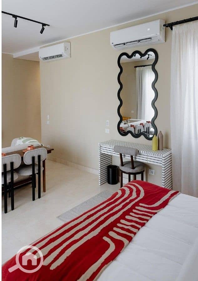 5 Villette - Studio_page-0004. jpg