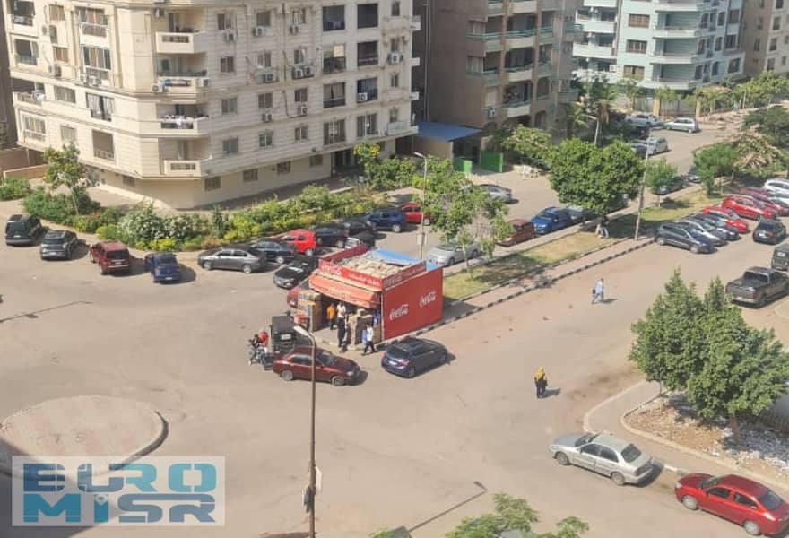 5 228dc4a5-94f7-4a51-a8b6-5f7bdb16801b. jpg