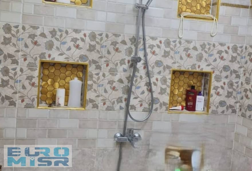 10 61021a3e-d0b0-4e8f-9571-493fbd830655. jpg