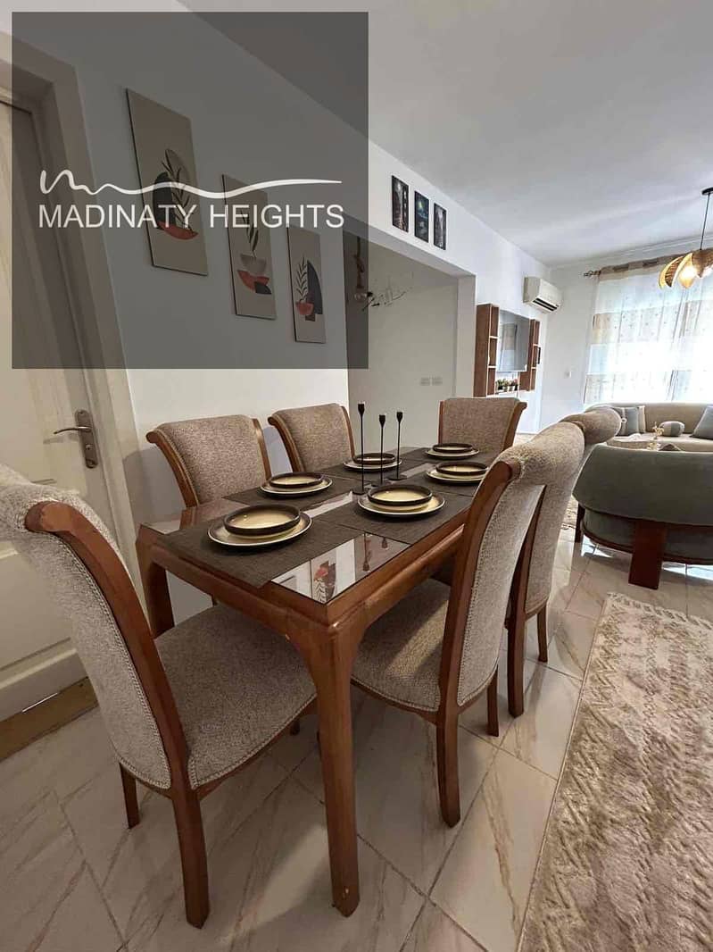 3 06f95113-a591-4897-a8ef-9d9e60ffe97f. jpg