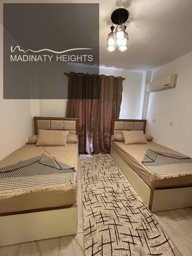 8 6735a47b-4f47-48be-b237-25a305e9f347. jpg