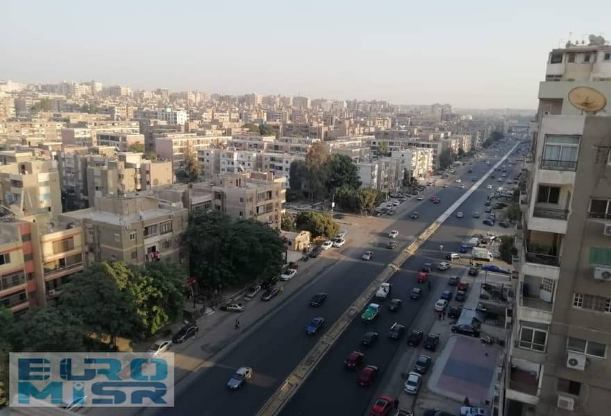 8 c87bdfa8-7e29-4234-82da-cffce8869895. jpg