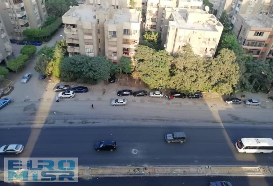 9 1dee680c-ab81-42ca-ab7f-4ccb695be0d9. jpg