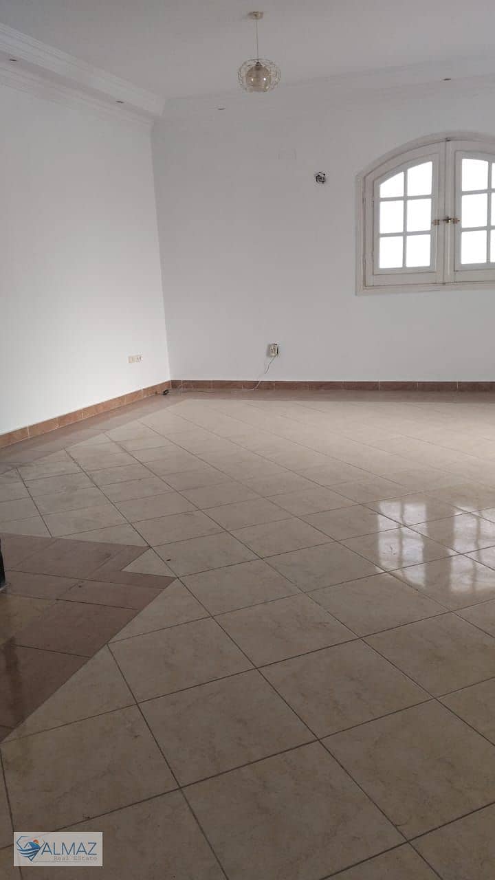 11 WhatsApp Image 2025-10-28 at 4.49. 45 PM. jpeg