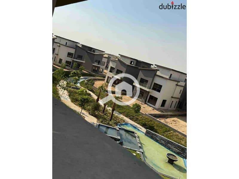 10 148444279-800x600. jpg