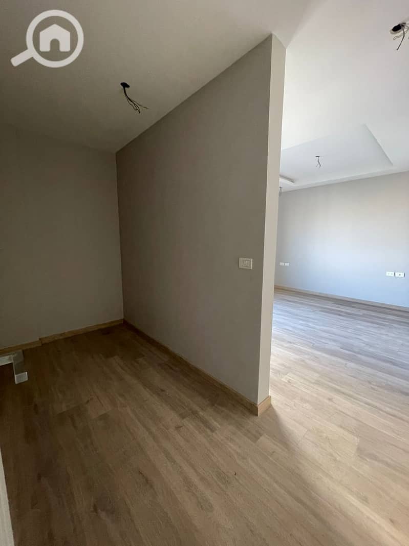 5 WhatsApp Image 2025-08-18 at 21.02. 25_a276067b. jpg