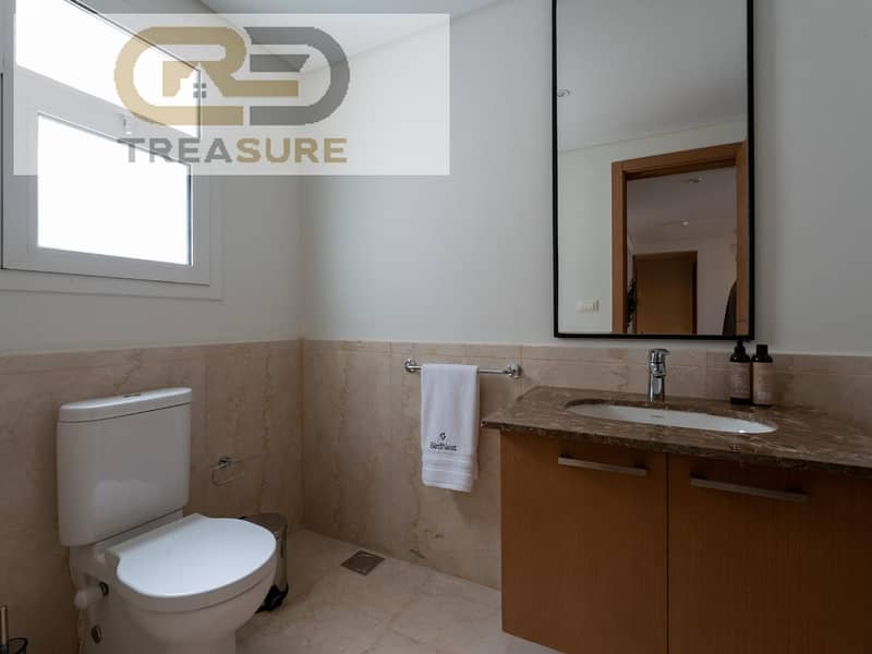 9 WhatsApp Image 2025-10-28 at 4.48. 19 PM. jpeg